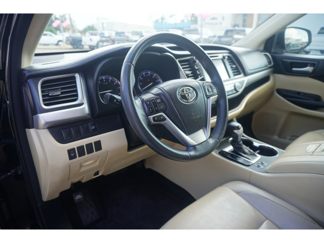 2014 Toyota Highlander XLE FWD