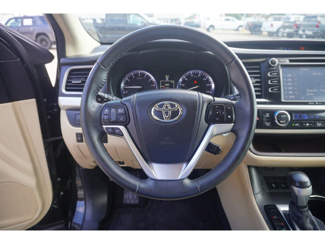 2014 Toyota Highlander XLE FWD