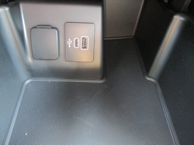 2025 Ford Explorer Active RWD