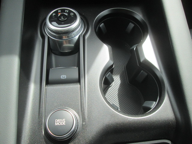 2025 Ford Explorer Active RWD