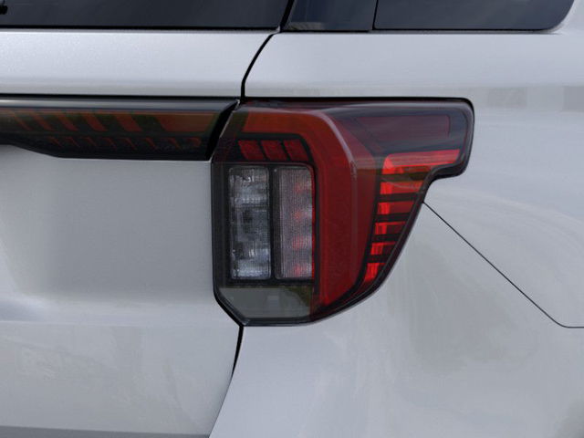 2025 Ford Explorer Active RWD