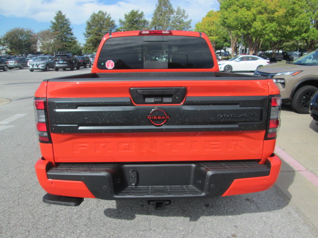 2025 Nissan Frontier PRO-4X 4WD