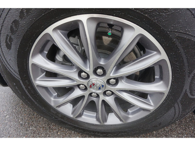 2023 Buick Enclave Essence AWD