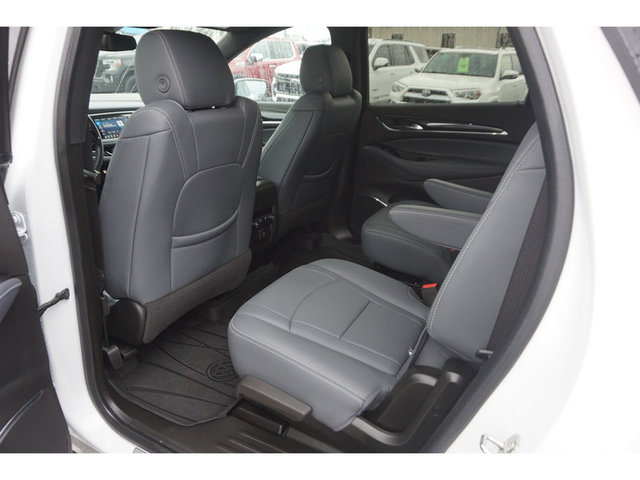 2023 Buick Enclave Essence AWD