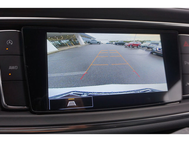 2023 Buick Enclave Essence AWD