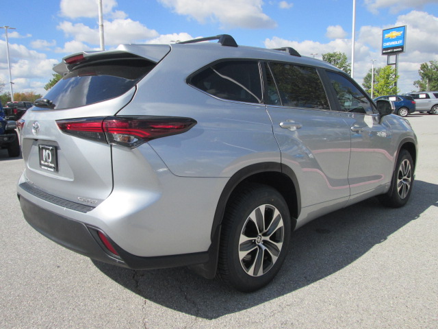 2024 Toyota Highlander XLE AWD