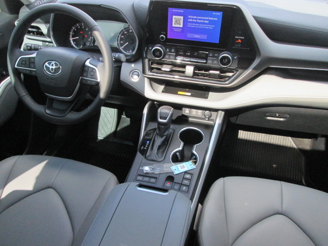 2024 Toyota Highlander XLE AWD