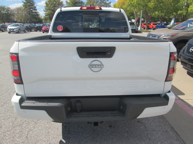 2025 Nissan Frontier SV 2WD