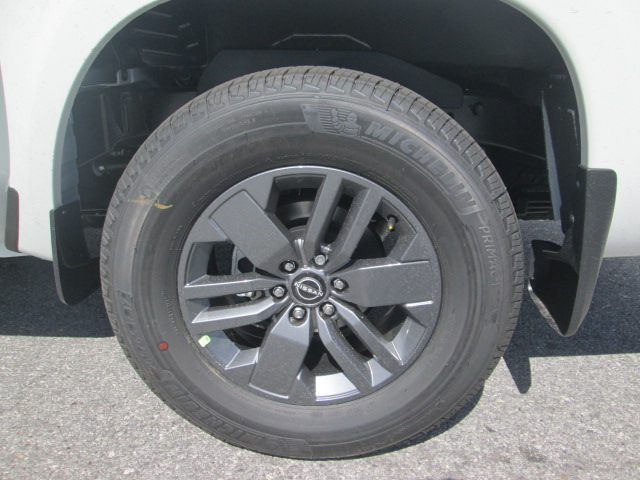 2025 Nissan Frontier SV 2WD