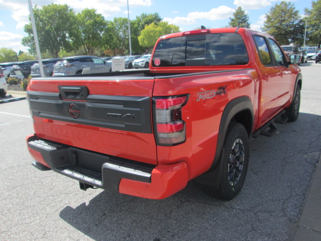 2025 Nissan Frontier PRO-4X 4WD
