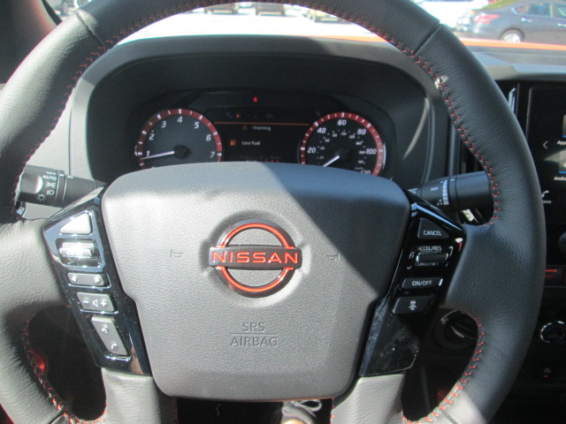 2025 Nissan Frontier PRO-4X 4WD
