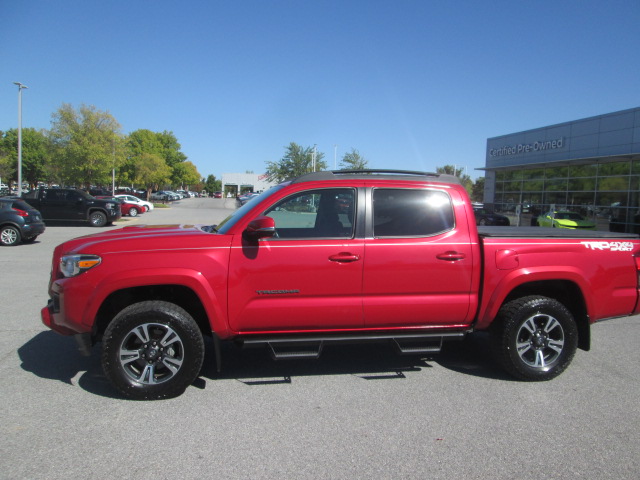 2017 Toyota Tacoma TRD Sport 4WD