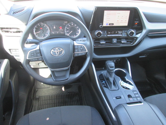 2023 Toyota Highlander L FWD