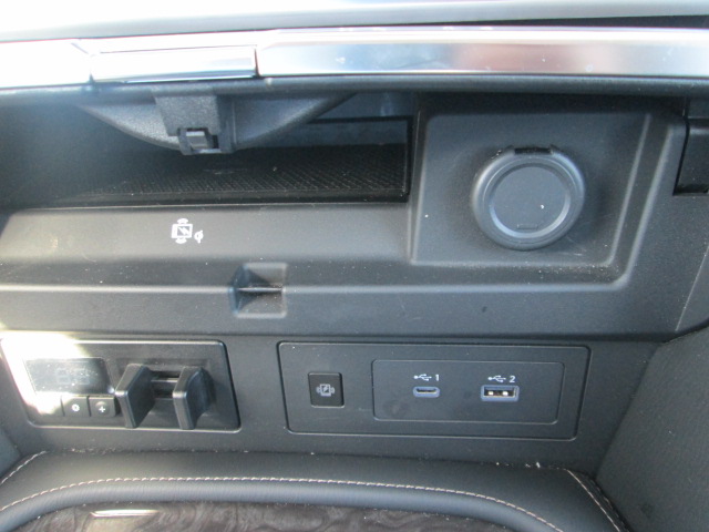 2023 Nissan Armada Platinum 4WD