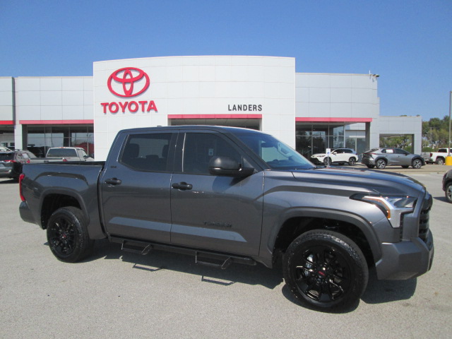 2023 Toyota Tundra SR5 4WD 5.5ft Bed