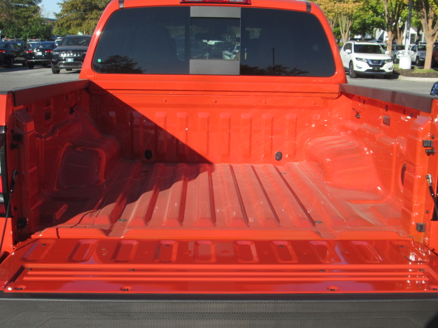 2025 Nissan Frontier PRO-4X 4WD
