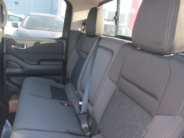 2025 Nissan Frontier SV 2WD
