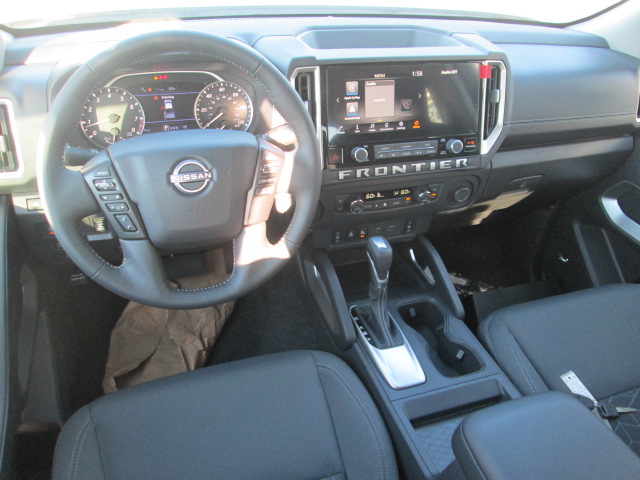 2025 Nissan Frontier SV 2WD