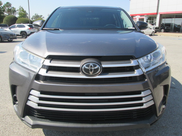 2019 Toyota Highlander LE FWD