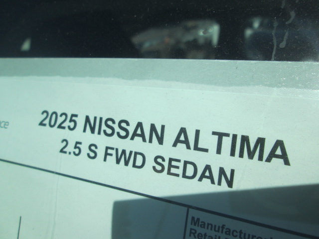 2025 Nissan Altima S FWD