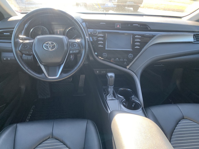 2019 Toyota Camry SE