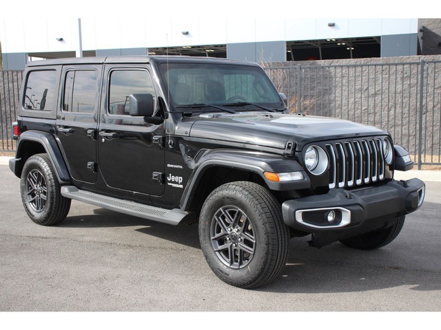 2020 Jeep Wrangler Unlimited Sahara 4WD