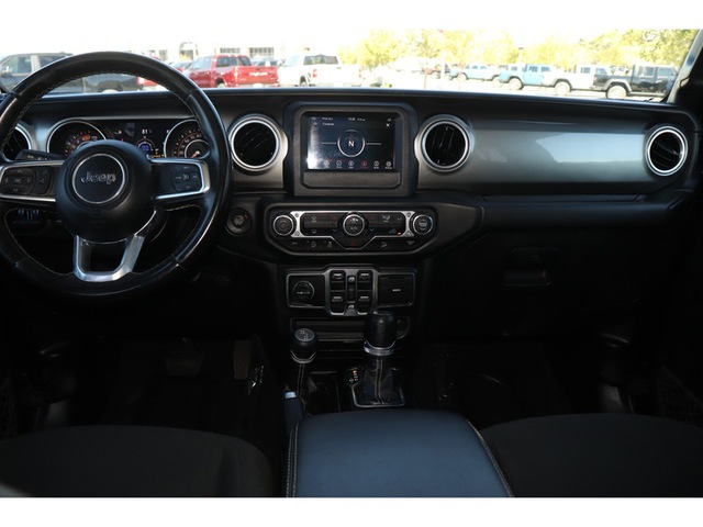 2020 Jeep Wrangler Unlimited Sahara 4WD