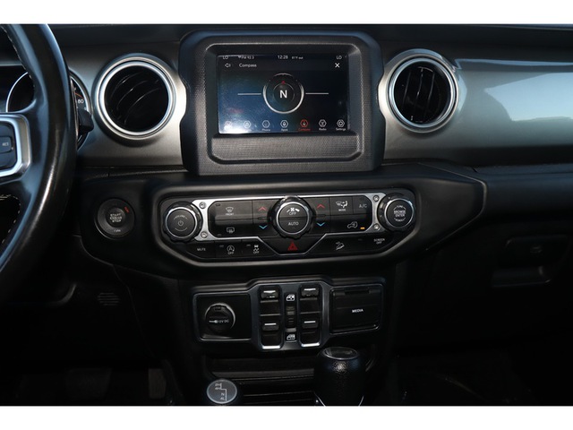 2020 Jeep Wrangler Unlimited Sahara 4WD