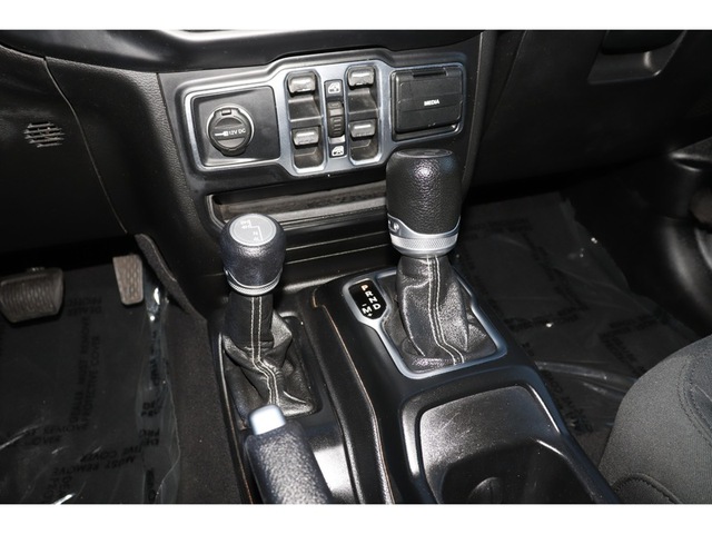 2020 Jeep Wrangler Unlimited Sahara 4WD