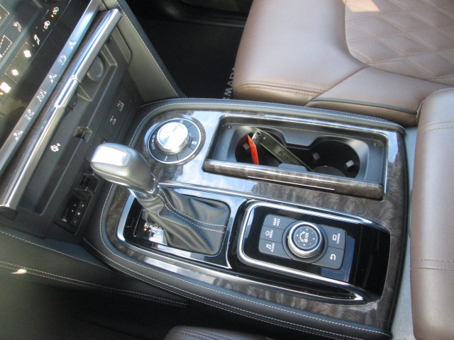 2023 Nissan Armada Platinum 4WD