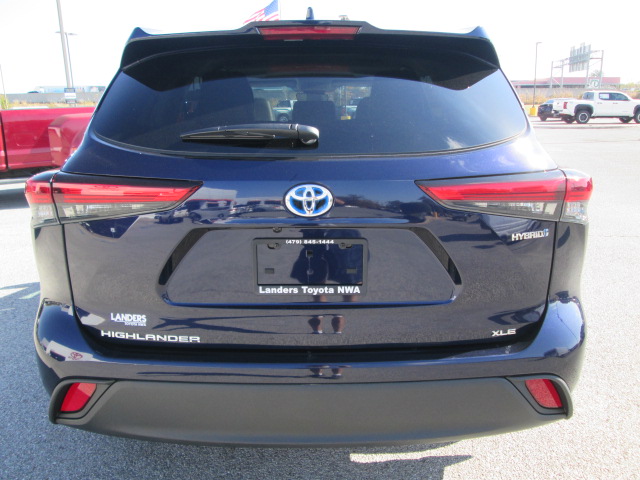 2022 Toyota Highlander XLE AWD