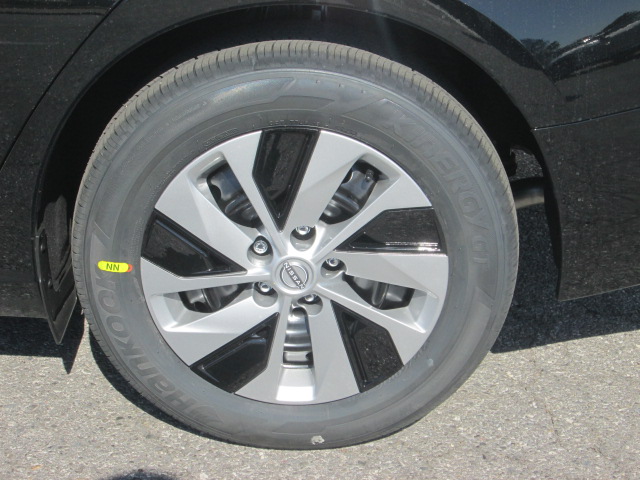 2025 Nissan Altima S FWD