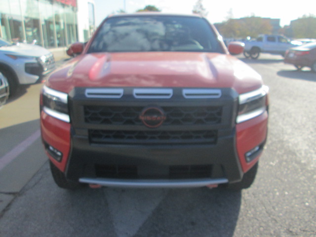 2025 Nissan Frontier PRO-4X 4WD