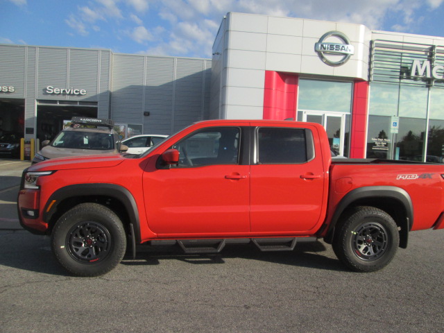 2025 Nissan Frontier PRO-4X 4WD