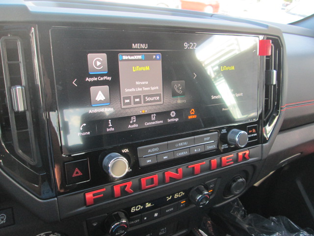 2025 Nissan Frontier PRO-4X 4WD
