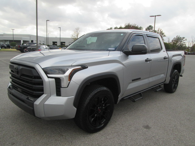 2024 Toyota Tundra SR5 4WD 5.5ft Bed