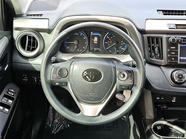 2018 Toyota RAV4 LE FWD