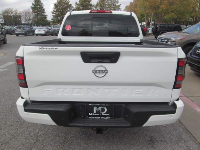 2025 Nissan Frontier SV 2WD