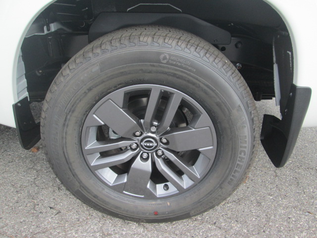 2025 Nissan Frontier SV 2WD