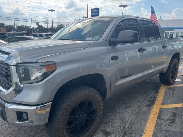 2018 Toyota Tundra 4WD 5.7L V8