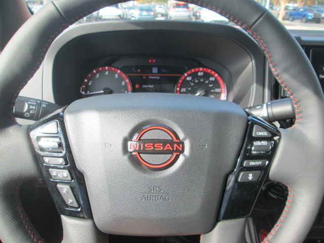 2025 Nissan Frontier PRO-4X 4WD