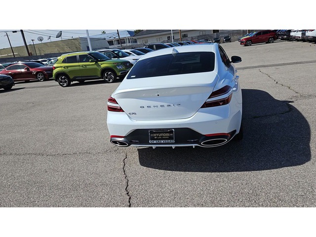 2024 Genesis G70 2.5T RWD