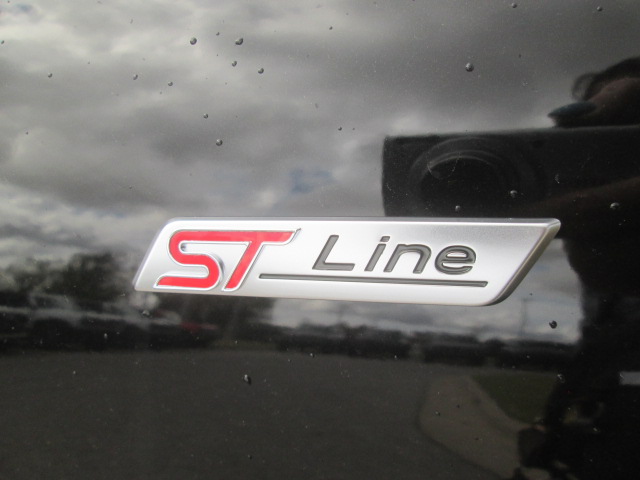 2025 Ford Escape ST-Line FWD