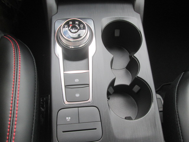 2025 Ford Escape ST-Line FWD