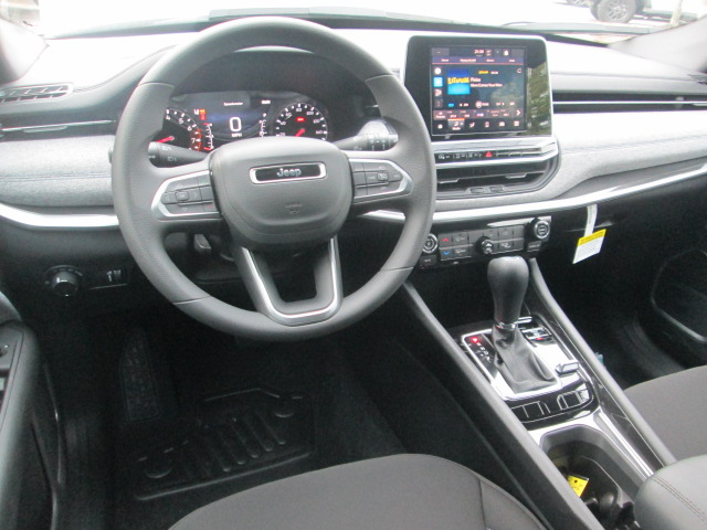 2025 Jeep Compass Sport 4WD