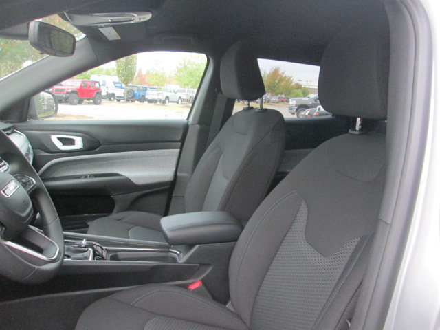 2025 Jeep Compass Sport 4WD