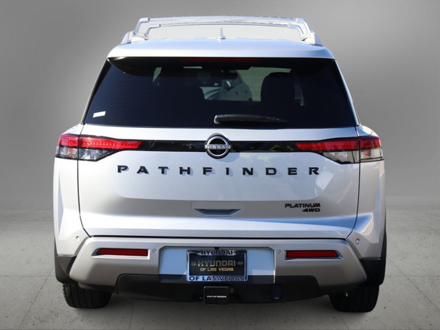 2024 Nissan Pathfinder Platinum 4WD