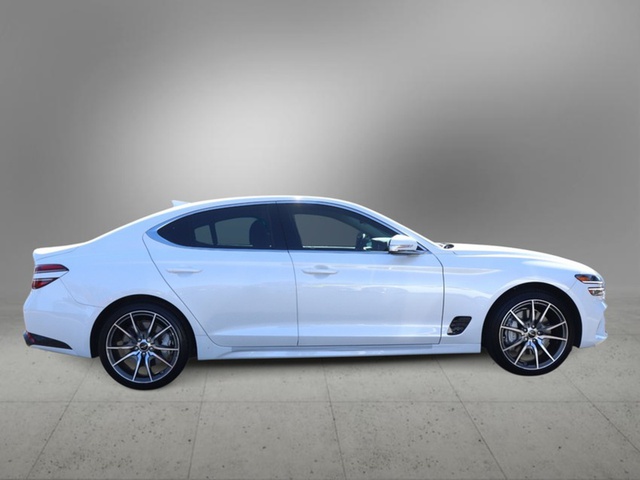 2024 Genesis G70 2.5T RWD