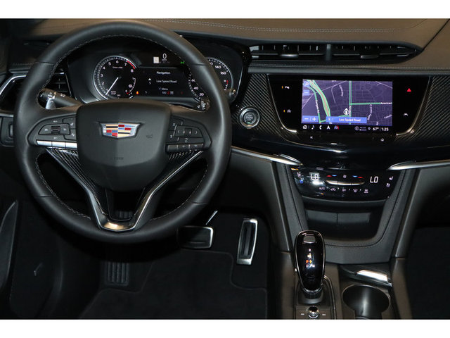 2025 Cadillac XT6 Sport AWD