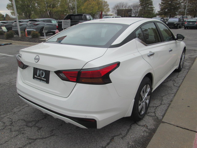 2025 Nissan Altima S FWD